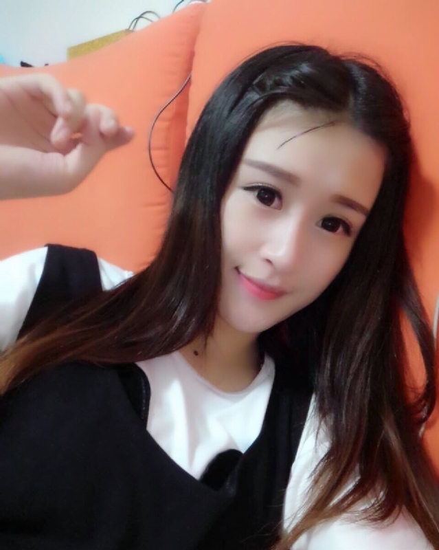 花开的季节的第一张照片--浙江红颜知己交友网